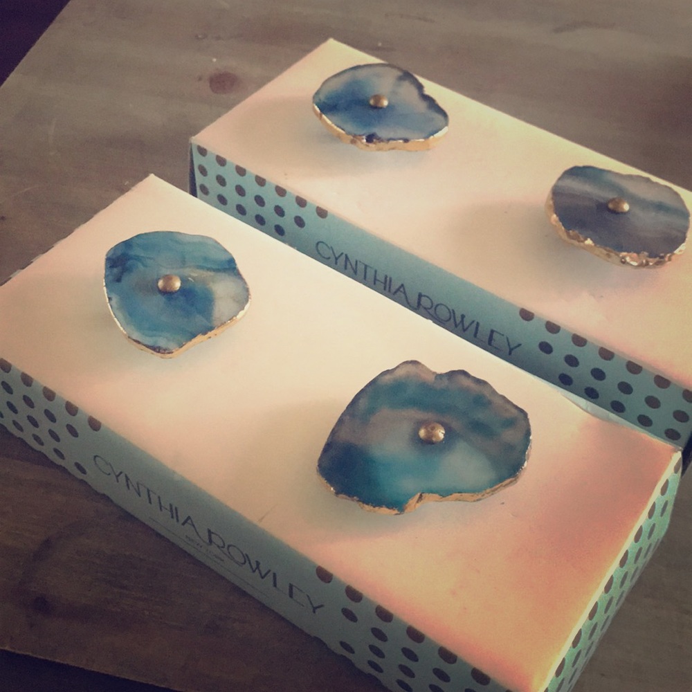 Cynthia Rowley Blue Agate Knobs/Cabinet Pulls